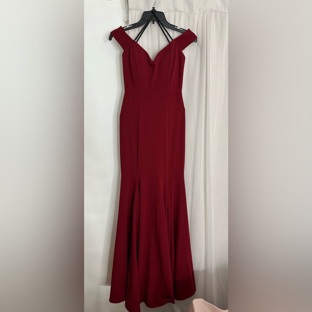 Windsor Off the Shoulder Maxi Dress